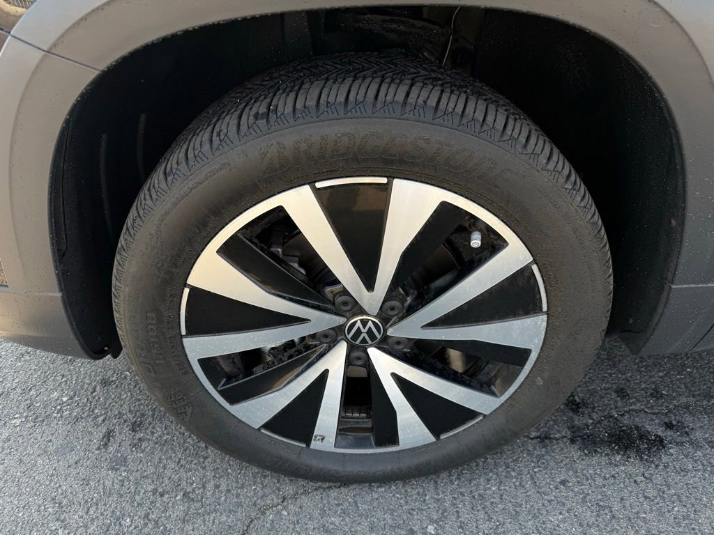 Used 2022 Volkswagen Taos SE image 8