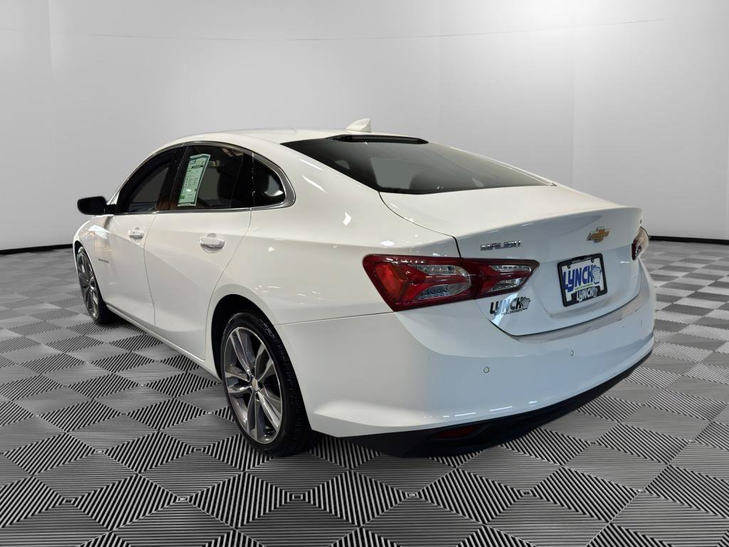 Used 2024 Chevrolet Malibu LT FWD image 3