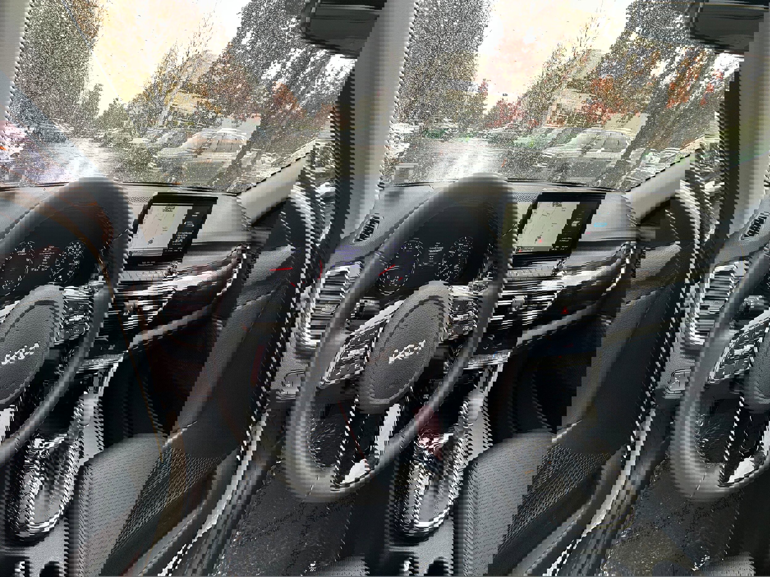 Used 2023 Kia Seltos EX image 32