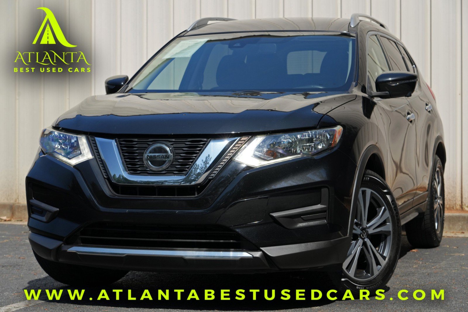 Used 2019 Nissan Rogue SV w/ Premium Package