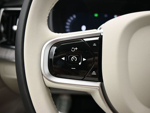 New 2026 Volvo XC90 B6 Ultra w/ Protection Package image 26