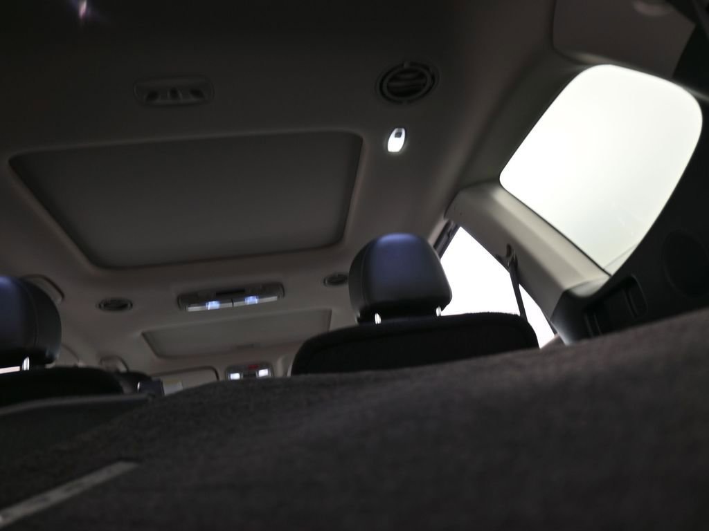 Used 2024 Kia Telluride SX image 42
