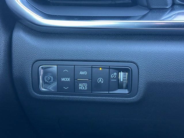 New 2025 GMC Terrain Elevation w/ Elevation Premium Package image 34