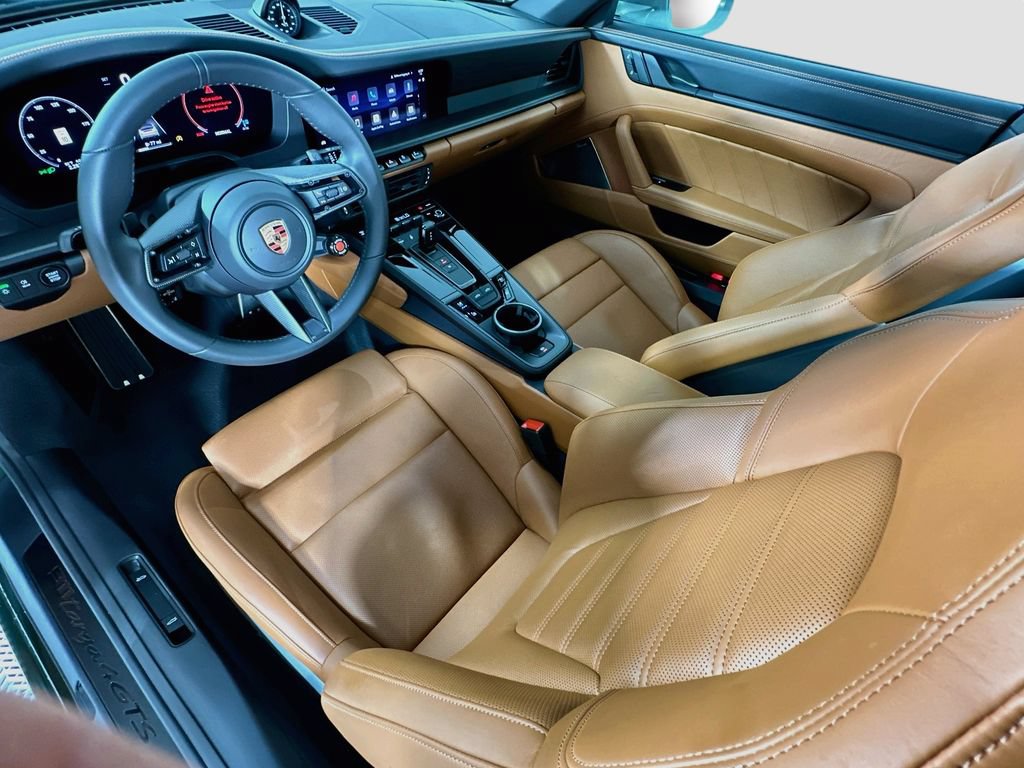 Certified 2026 Porsche 911 Targa 4 GTS AWD/4WD image 24