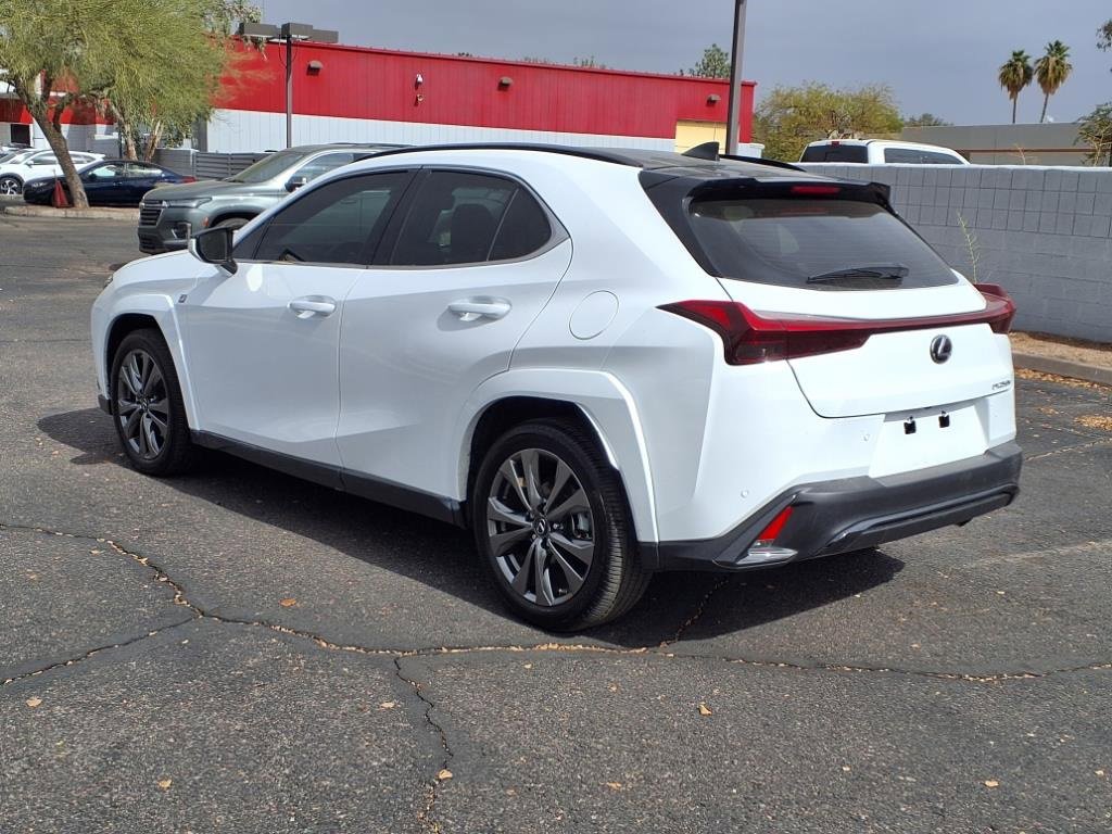 Used 2024 Lexus UX 250h F Sport image 25