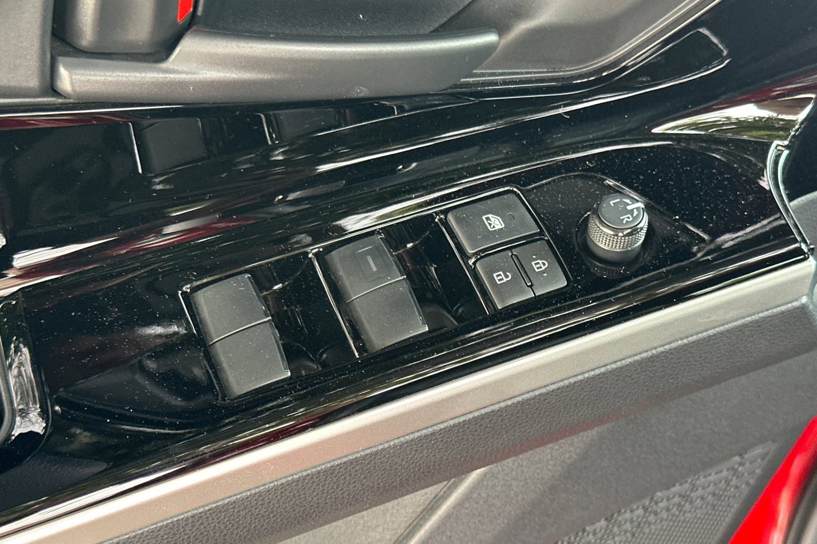 Used 2023 Toyota bZ4X XLE w/ Weather Package image 13