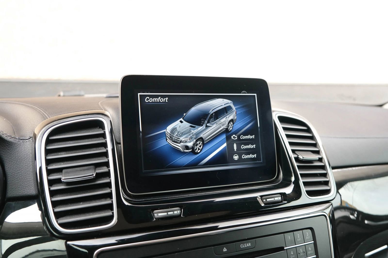 Used 2018 Mercedes-Benz GLS 550 GLS 550 4MATIC Sport Utility 4 w/ Driver Assistance Package image 46