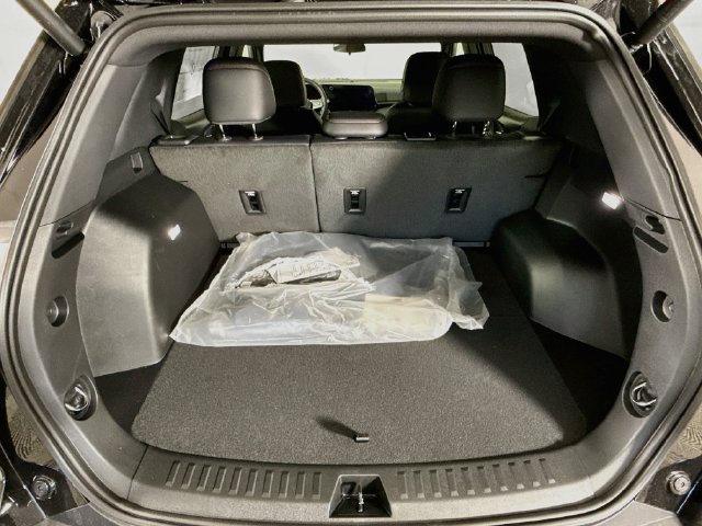 New 2027 Chevrolet Equinox RS w/ Convenience Package III AWD/4WD image 26