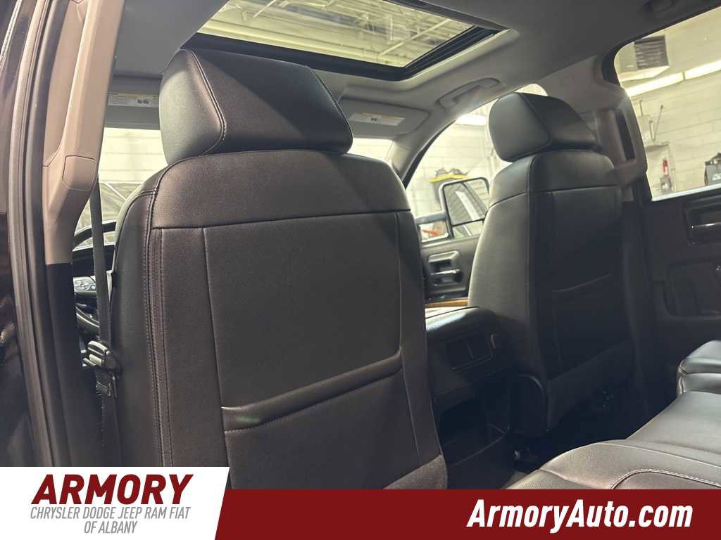 Used 2018 Chevrolet Silverado 1500 LTZ w/ LTZ Plus Package image 28