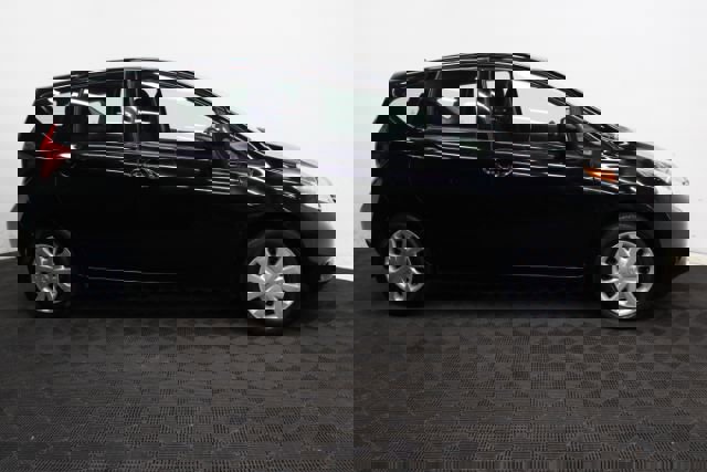 Used 2016 Nissan Versa Note SV image 4