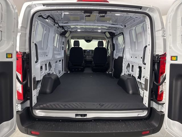 New 2025 Ford Transit 150 Low Roof image 31