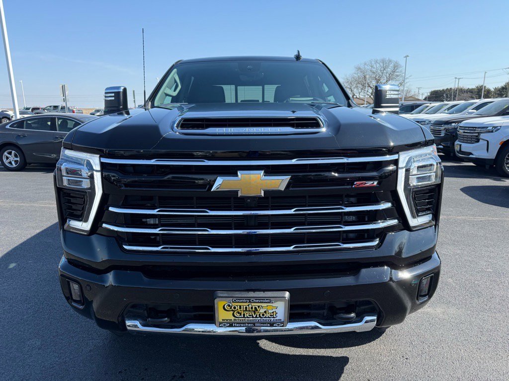 Used 2024 Chevrolet Silverado 3500 LTZ w/ LTZ Plus Package image 8
