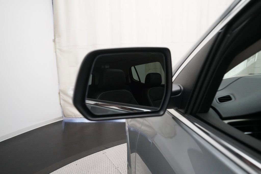 Used 2023 GMC Acadia Denali w/ Trailering Package image 25