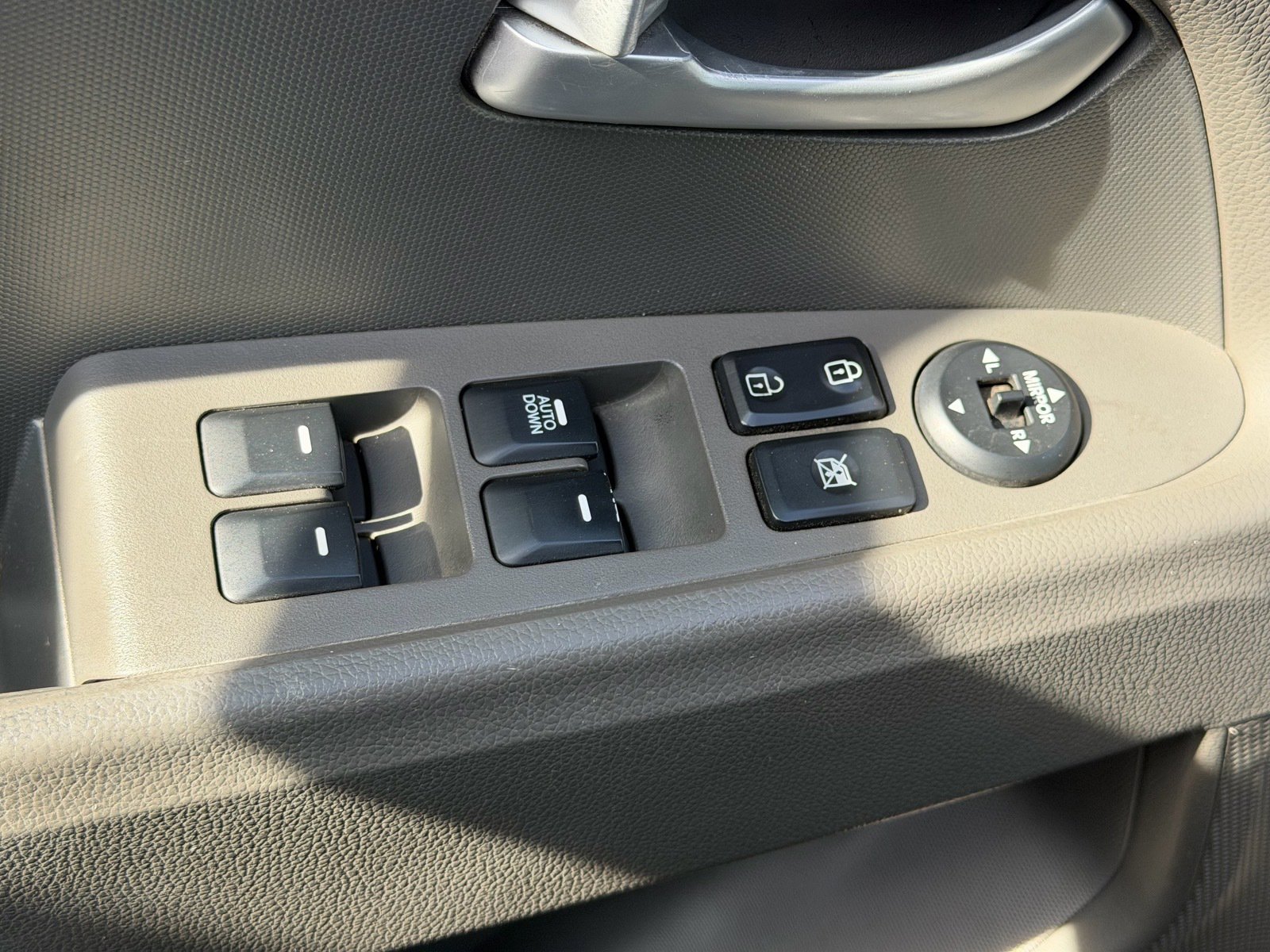 Used 2013 Kia Sportage LX image 7