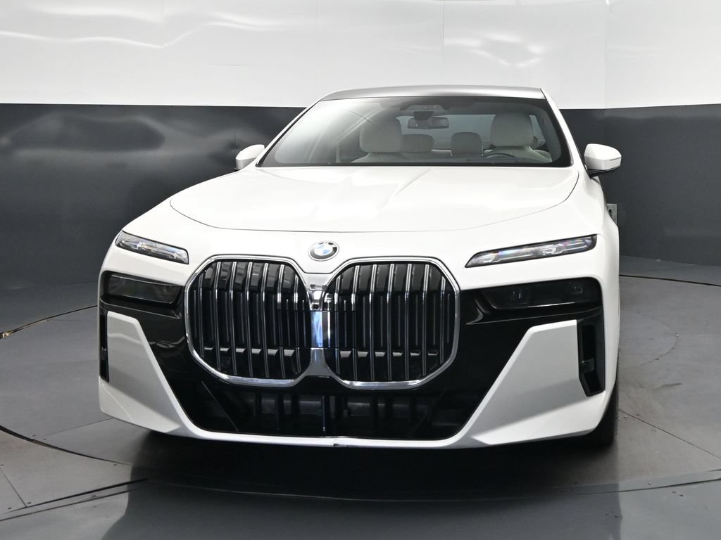 Certified 2024 BMW 740i w/ Executive Package RWD image 10