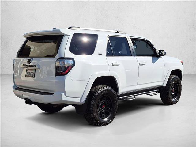 Used 2024 Toyota 4Runner SR5 AWD/4WD image 5