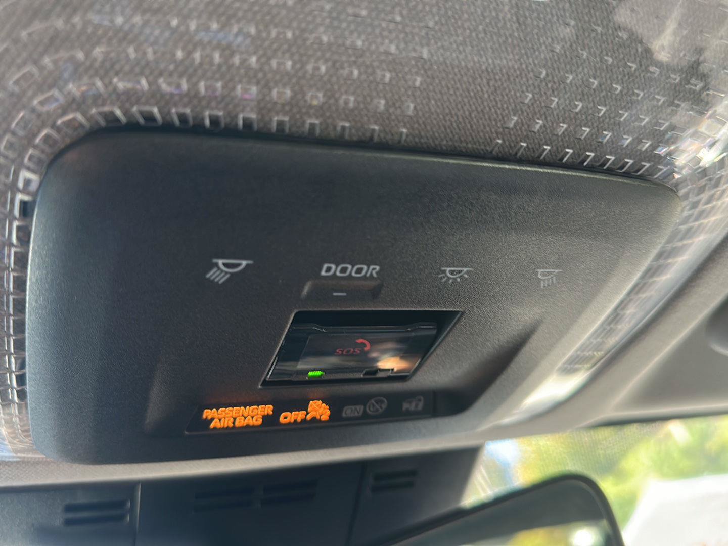 Used 2024 Toyota Prius Prime FWD image 13