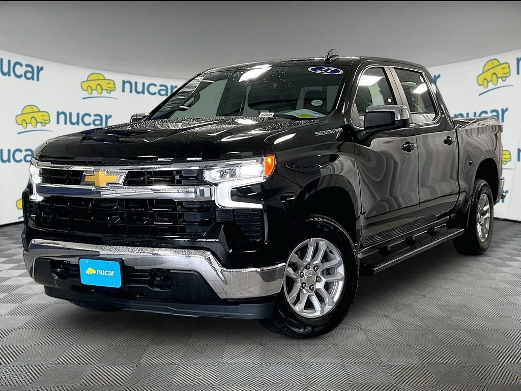Used 2023 Chevrolet Silverado 1500 LT AWD/4WD image 3