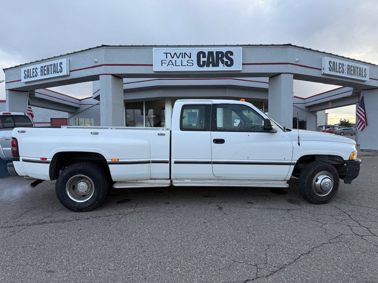 Used 1996 Dodge Ram 3500 Truck ST image 9