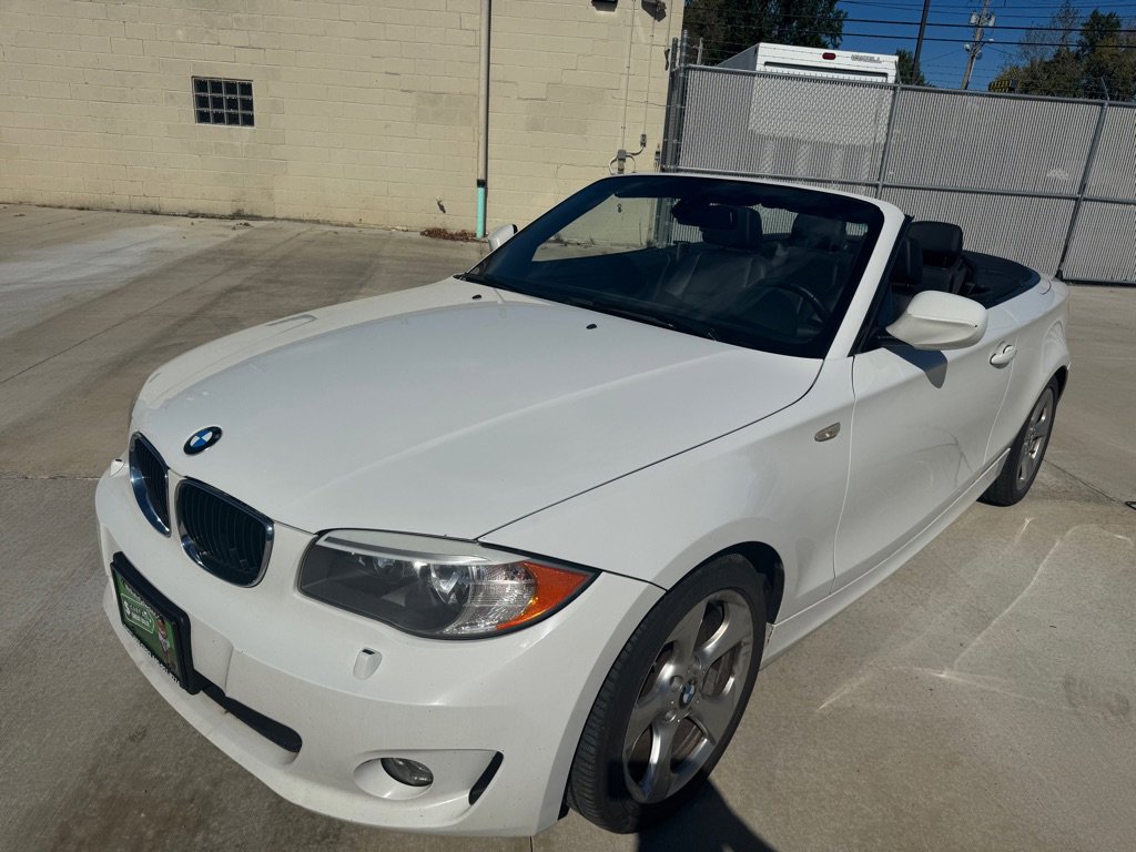 Used 2012 BMW 128i Convertible image 6