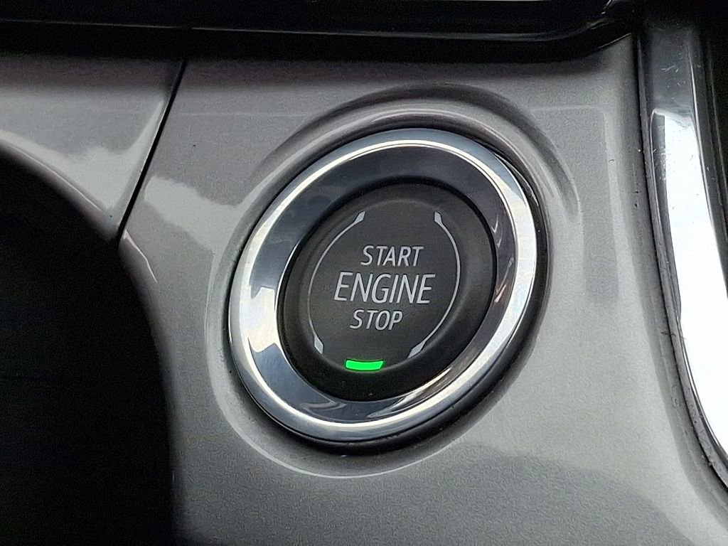 Used 2024 Chevrolet Trax LT w/ Driver Confidence Package image 28