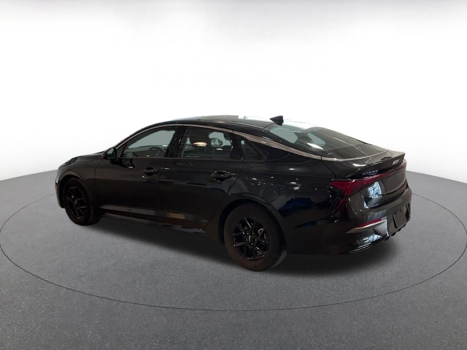 Used 2025 Kia K5 LXS image 10
