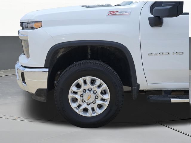 Used 2026 Chevrolet Silverado 2500 LT AWD/4WD image 14
