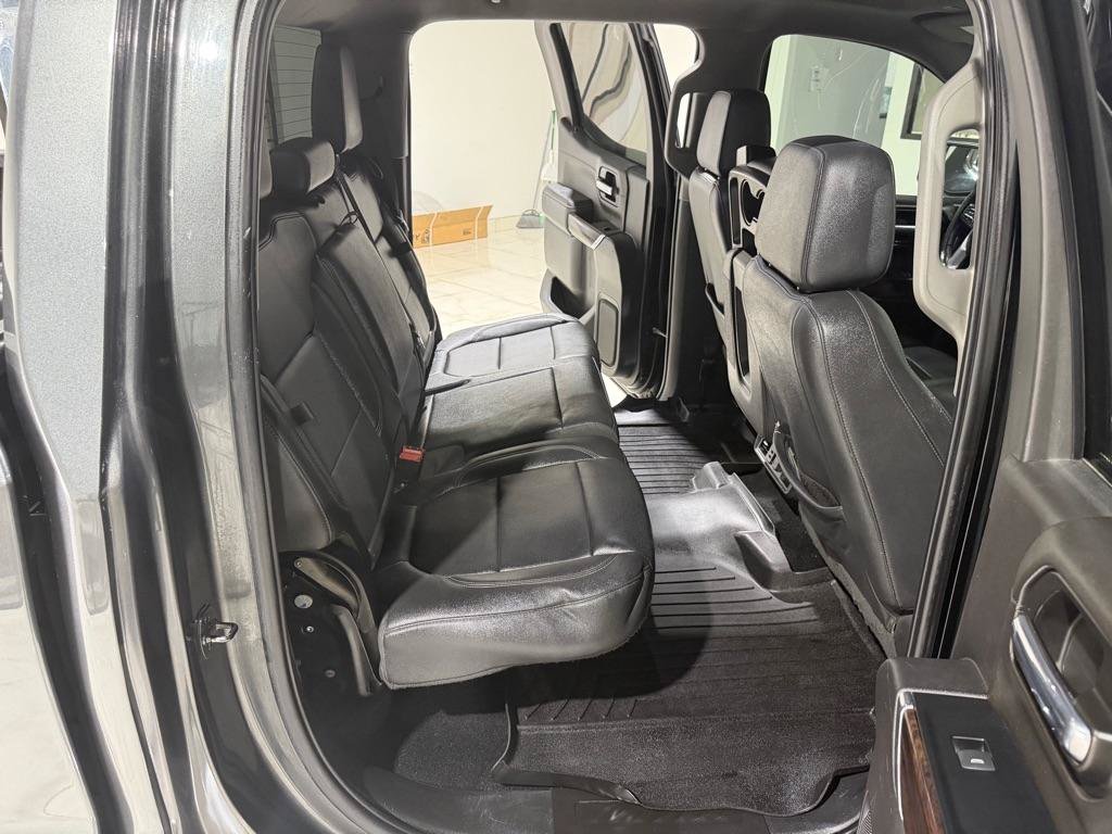 Used 2021 GMC Sierra 1500 SLT RWD image 16