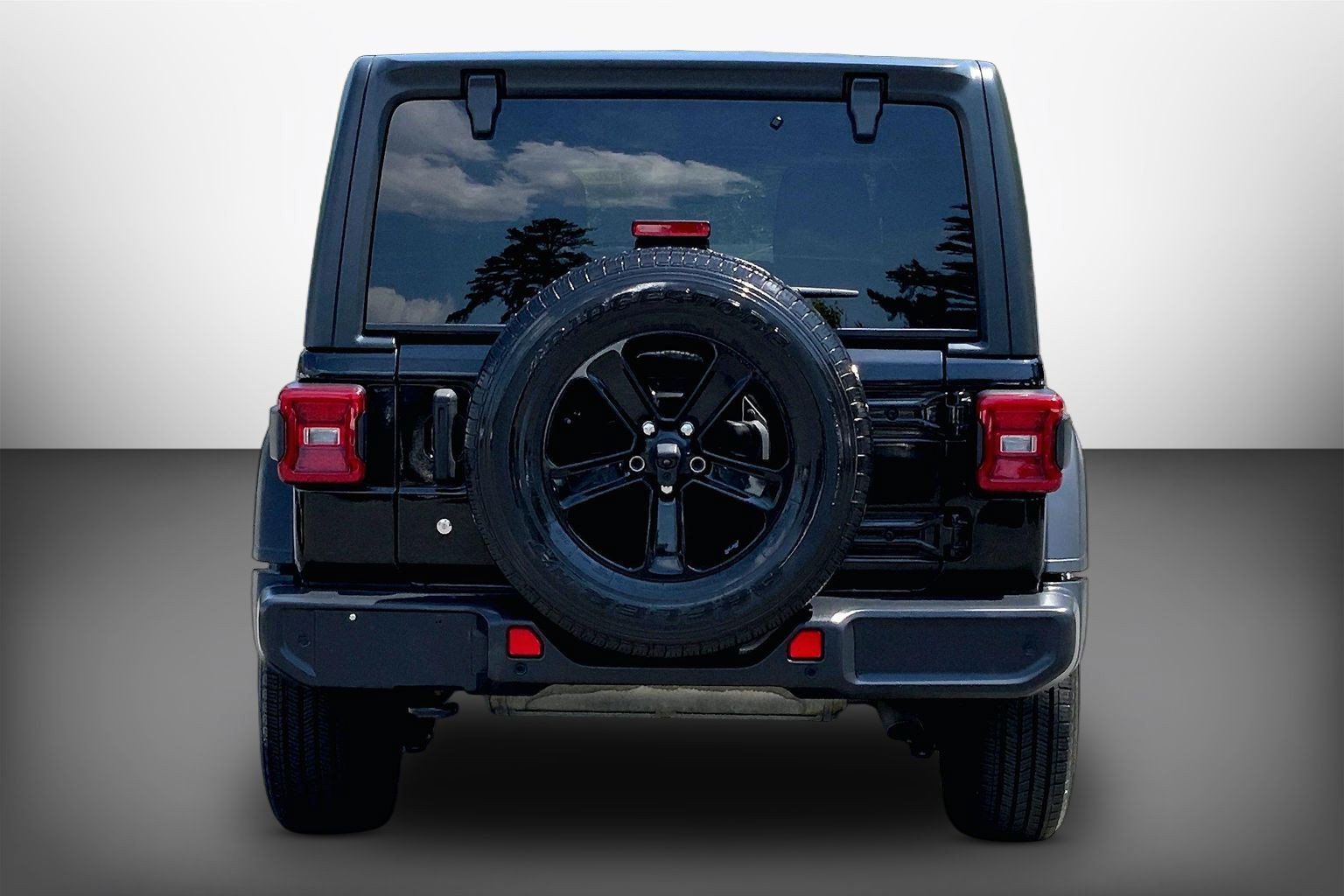 Used 2019 Jeep Wrangler Unlimited Sport AWD/4WD image 7