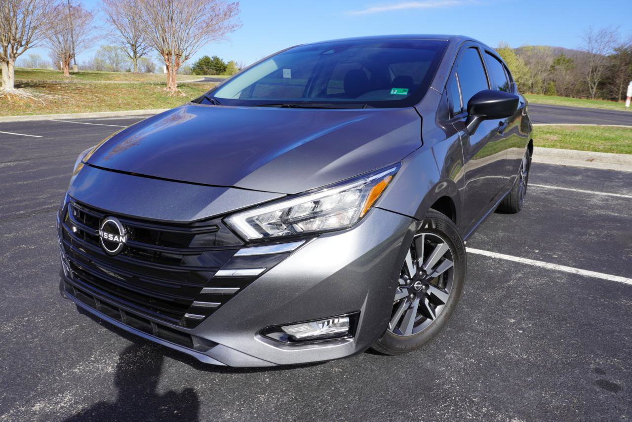 Used 2025 Nissan Versa S w/ S Plus Package image 4
