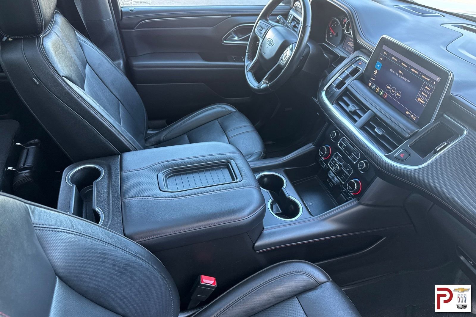 Used 2021 Chevrolet Tahoe RST w/ Luxury Package AWD/4WD image 21