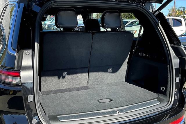 New 2025 Jeep Grand Cherokee L Overland w/ Luxury Tech Group IV image 23