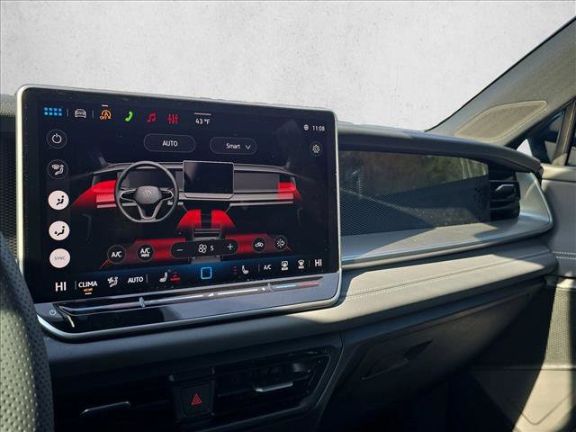 New 2026 Volkswagen Tiguan SE R-Line image 13