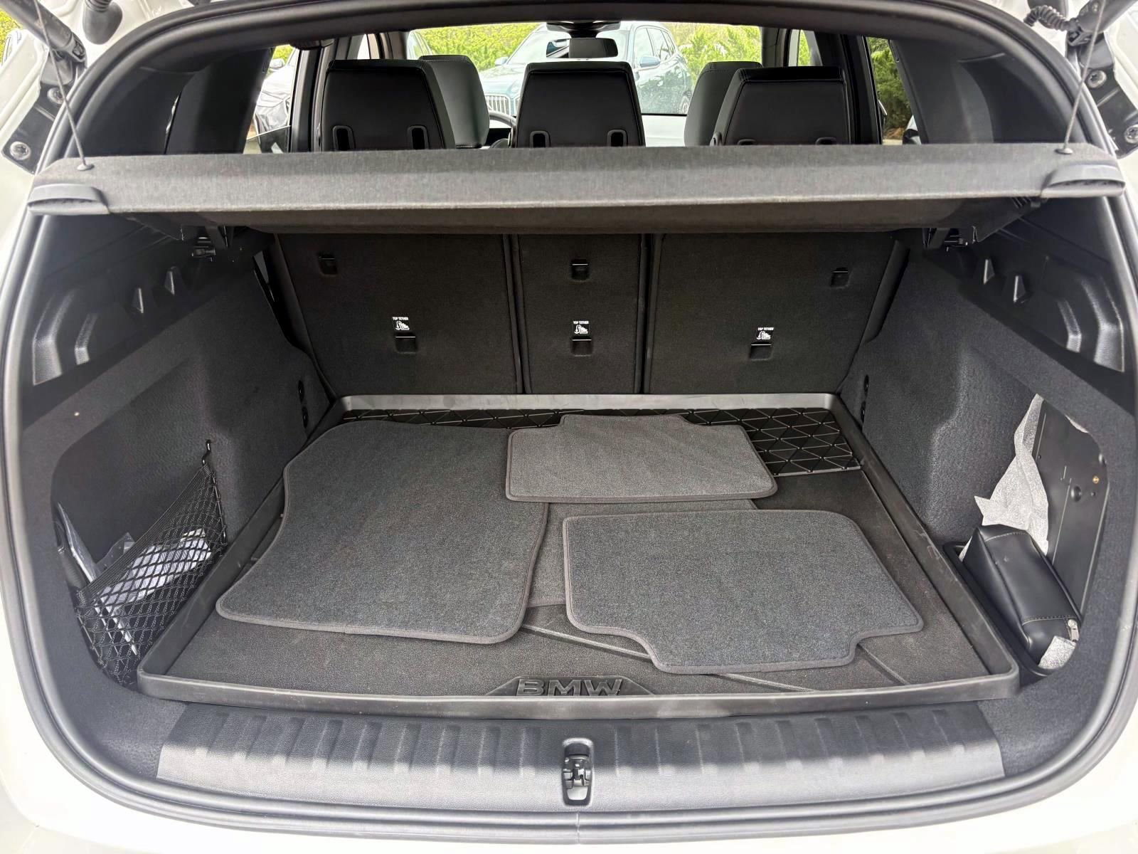 Used 2026 BMW X1 xDrive28i w/ M Sport Package image 9