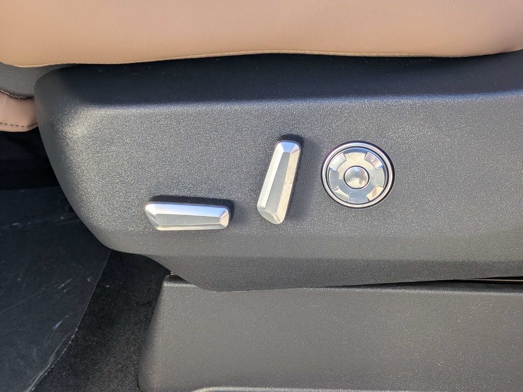 New 2027 Lincoln Navigator L Black Label AWD/4WD image 24