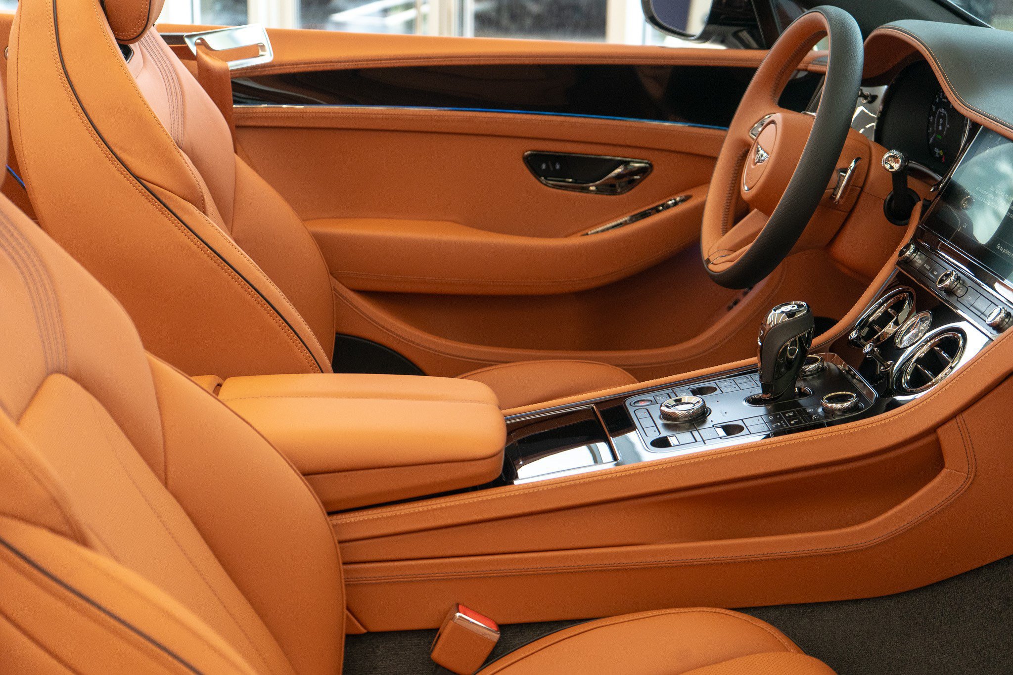 New 2026 Bentley Continental GT AWD/4WD image 2