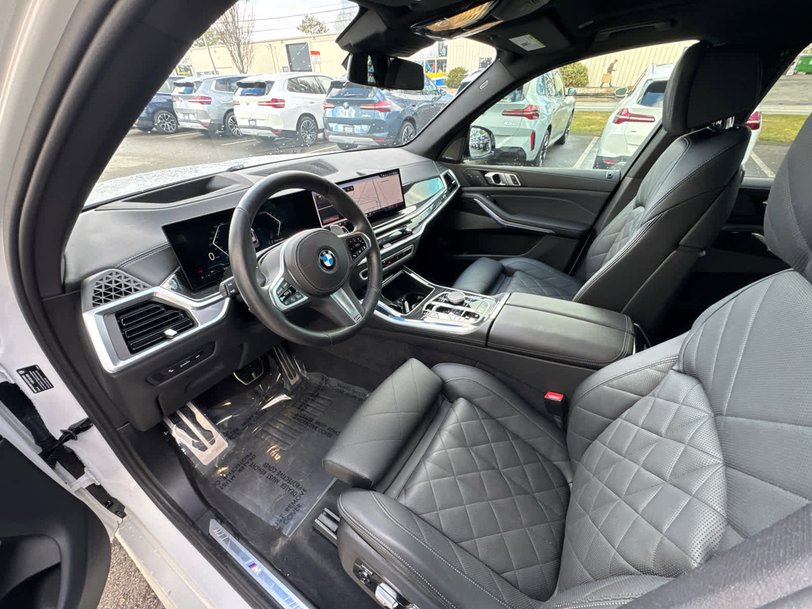 Certified 2024 BMW X5 xDrive40i w/ M Sport Package image 11