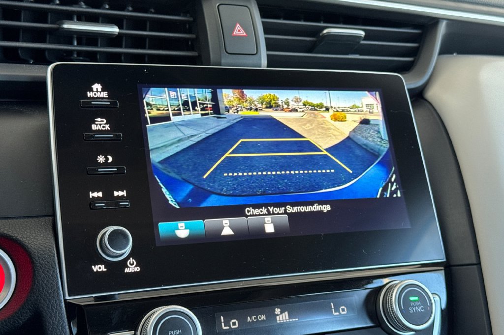 Used 2020 Honda Insight Touring image 22