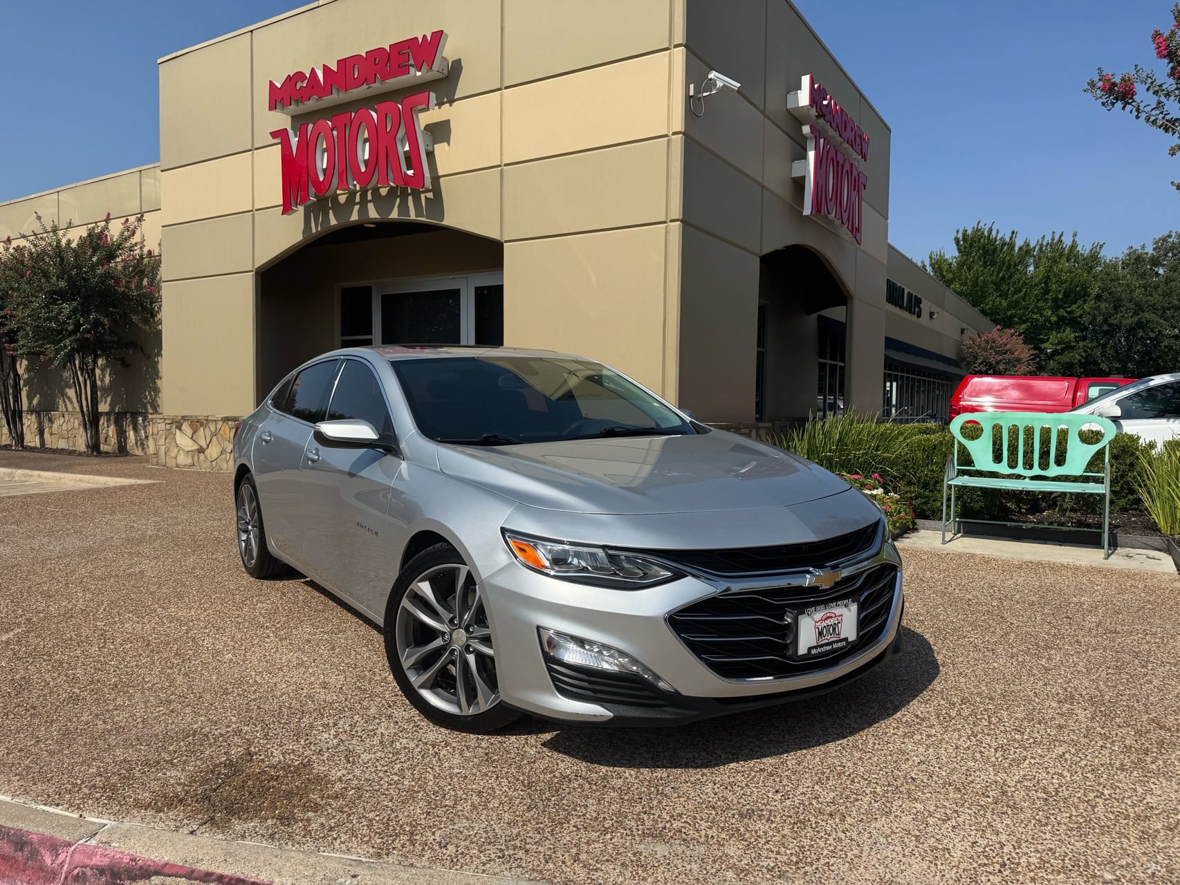 Used 2020 Chevrolet Malibu Premier FWD image 1