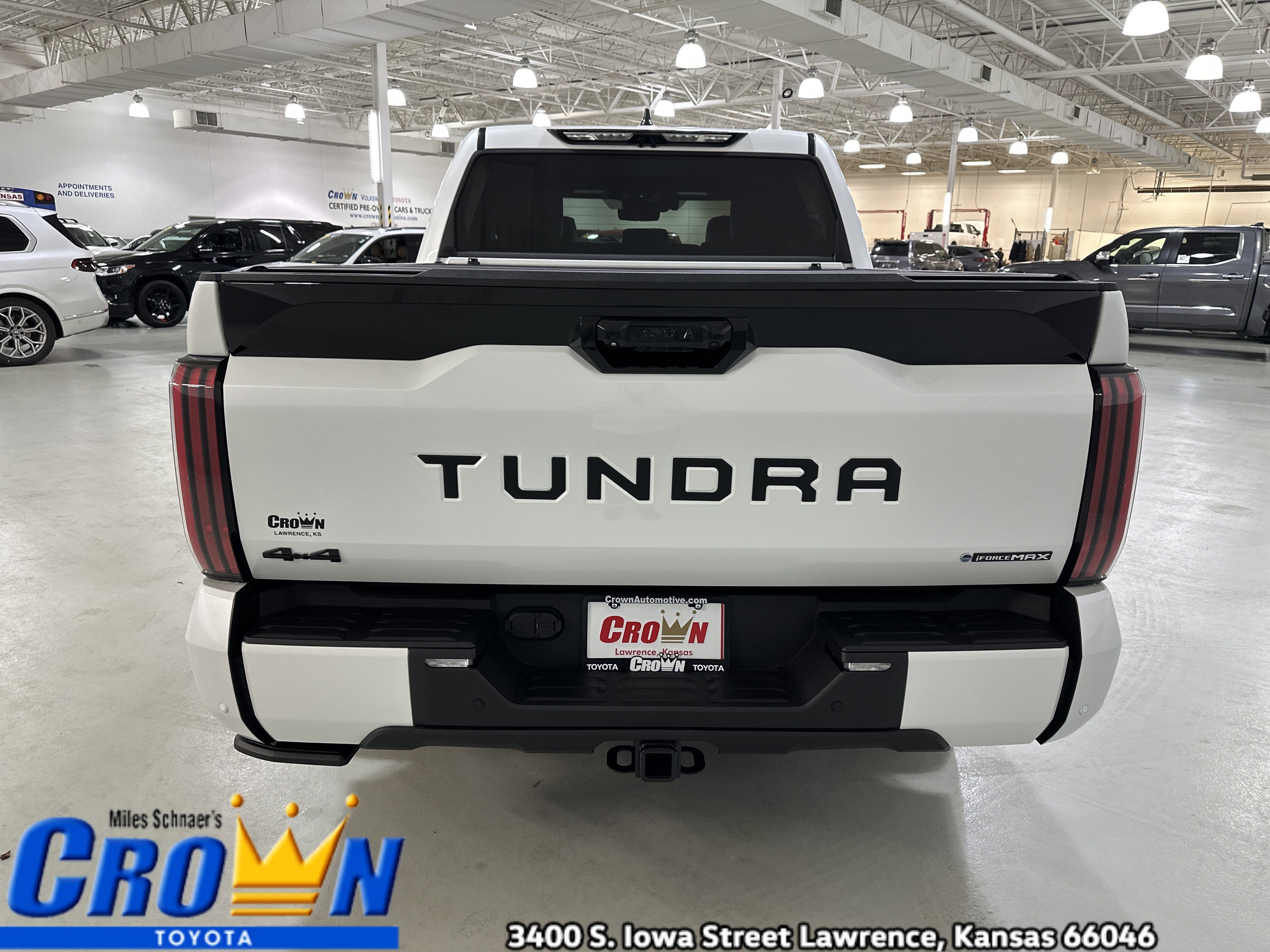 New 2026 Toyota Tundra Platinum image 7