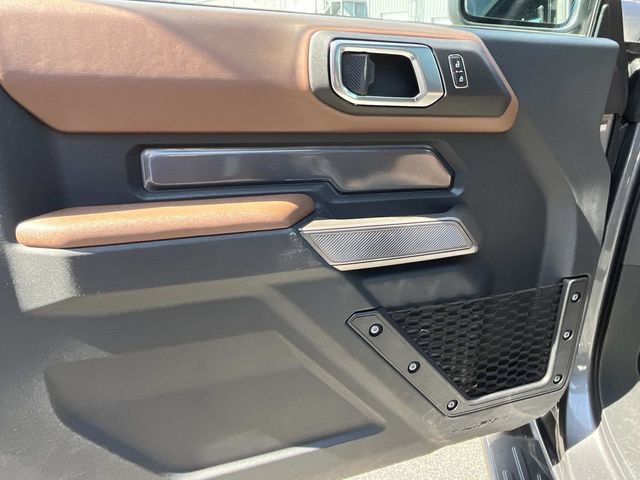 Used 2023 Ford Bronco Outer Banks AWD/4WD image 23