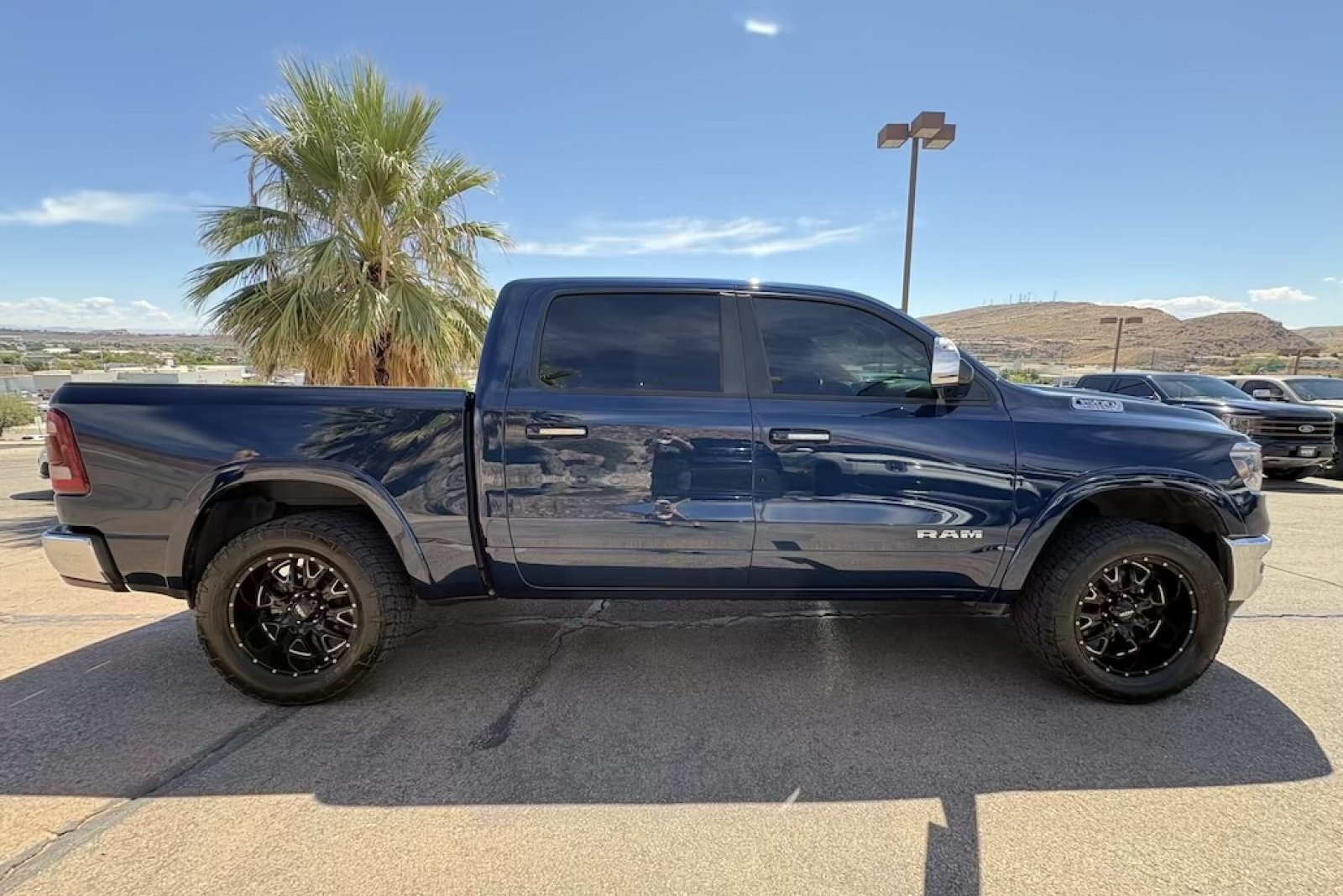 Used 2019 RAM 1500 Laramie w/ Trailer Tow Group AWD/4WD image 6