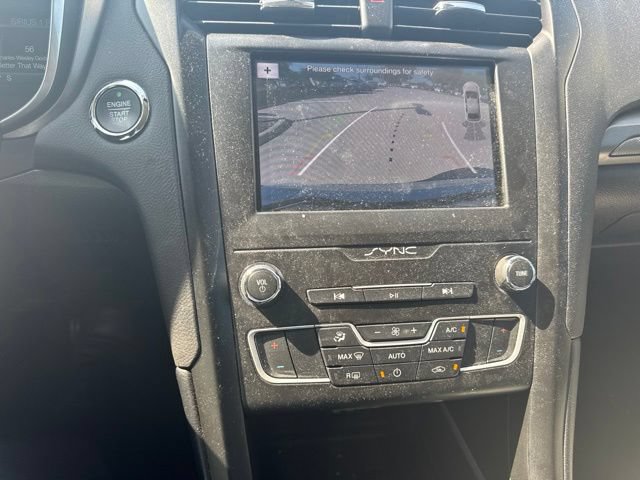 Used 2019 Ford Fusion SE w/ Equipment Group 151A FWD image 12
