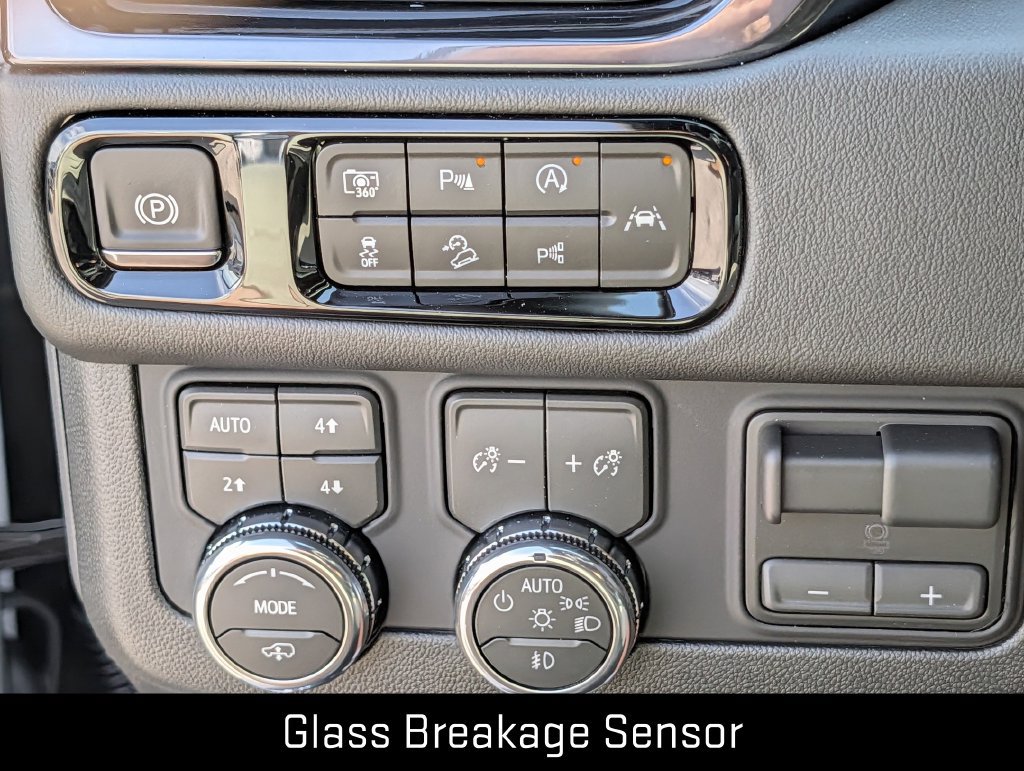 New 2027 GMC Yukon AT4 w/ AT4 Premium Plus Package AWD/4WD image 23