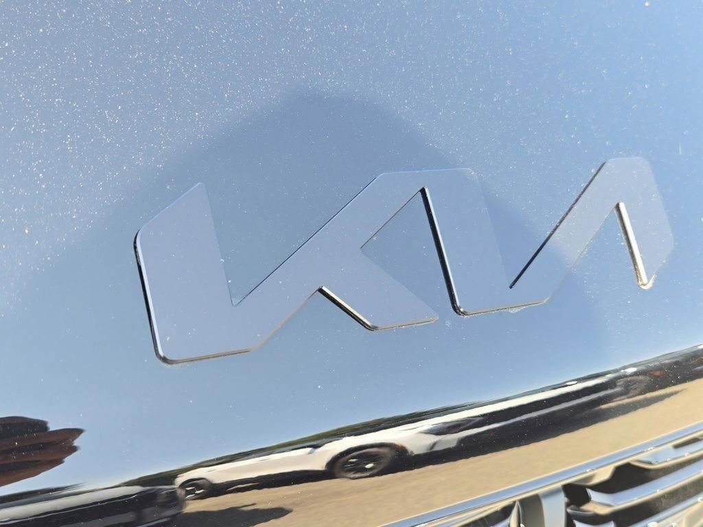 New 2026 Kia Sorento SX Prestige w/ Olive Brown Leather Package image 4