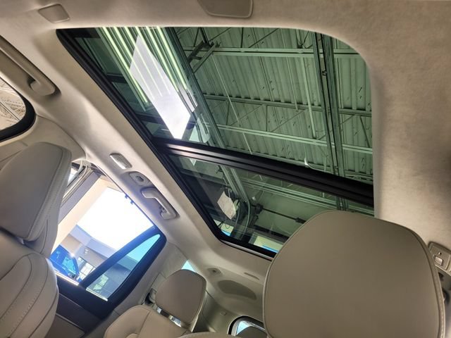 New 2026 Volvo XC90 B6 Ultra w/ Lounge Package AWD/4WD image 11
