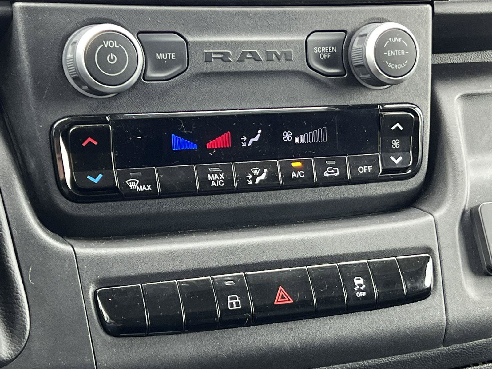 Used 2025 RAM ProMaster 3500 w/ Power Group FWD image 34