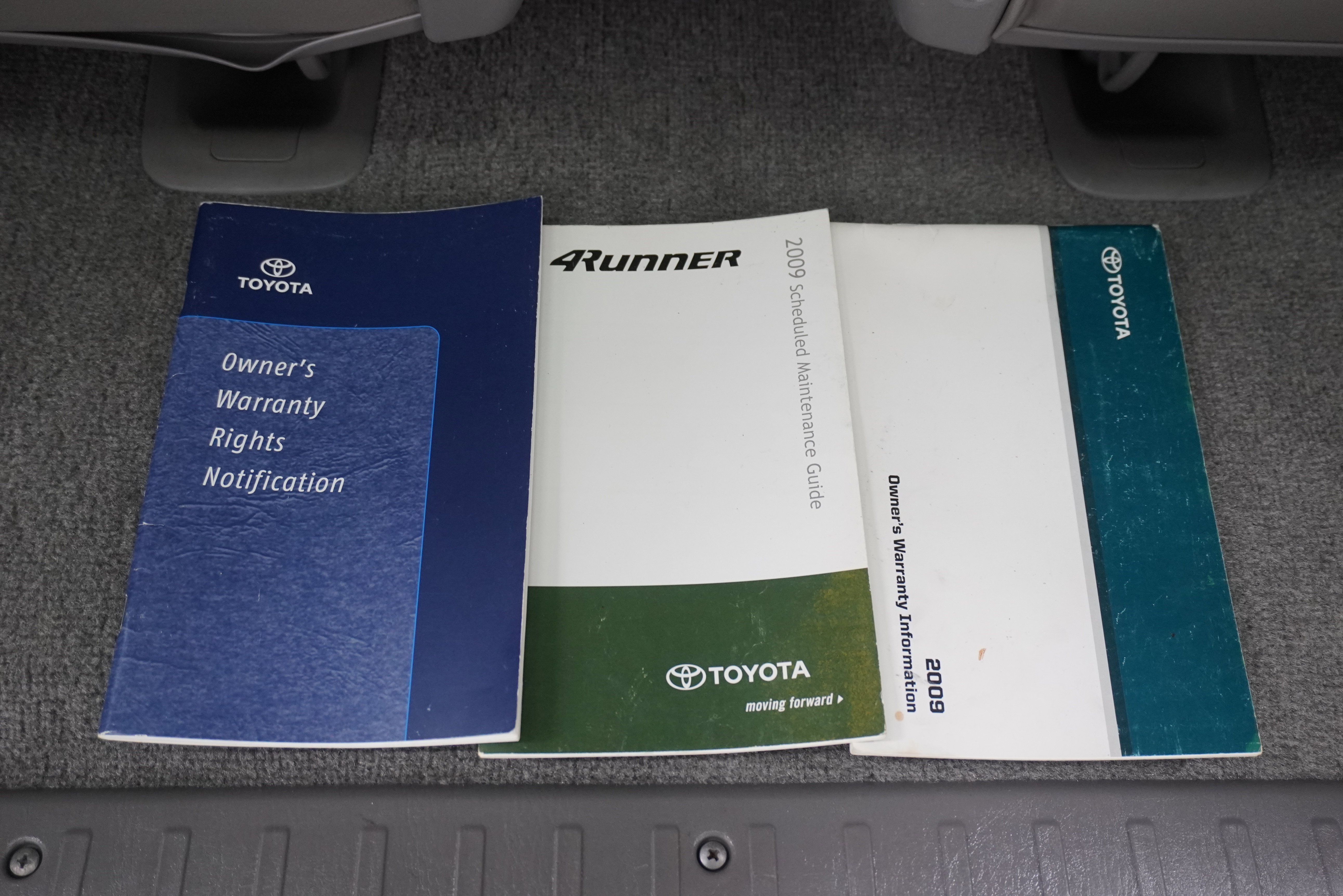 Used 2009 Toyota 4Runner SR5 image 18