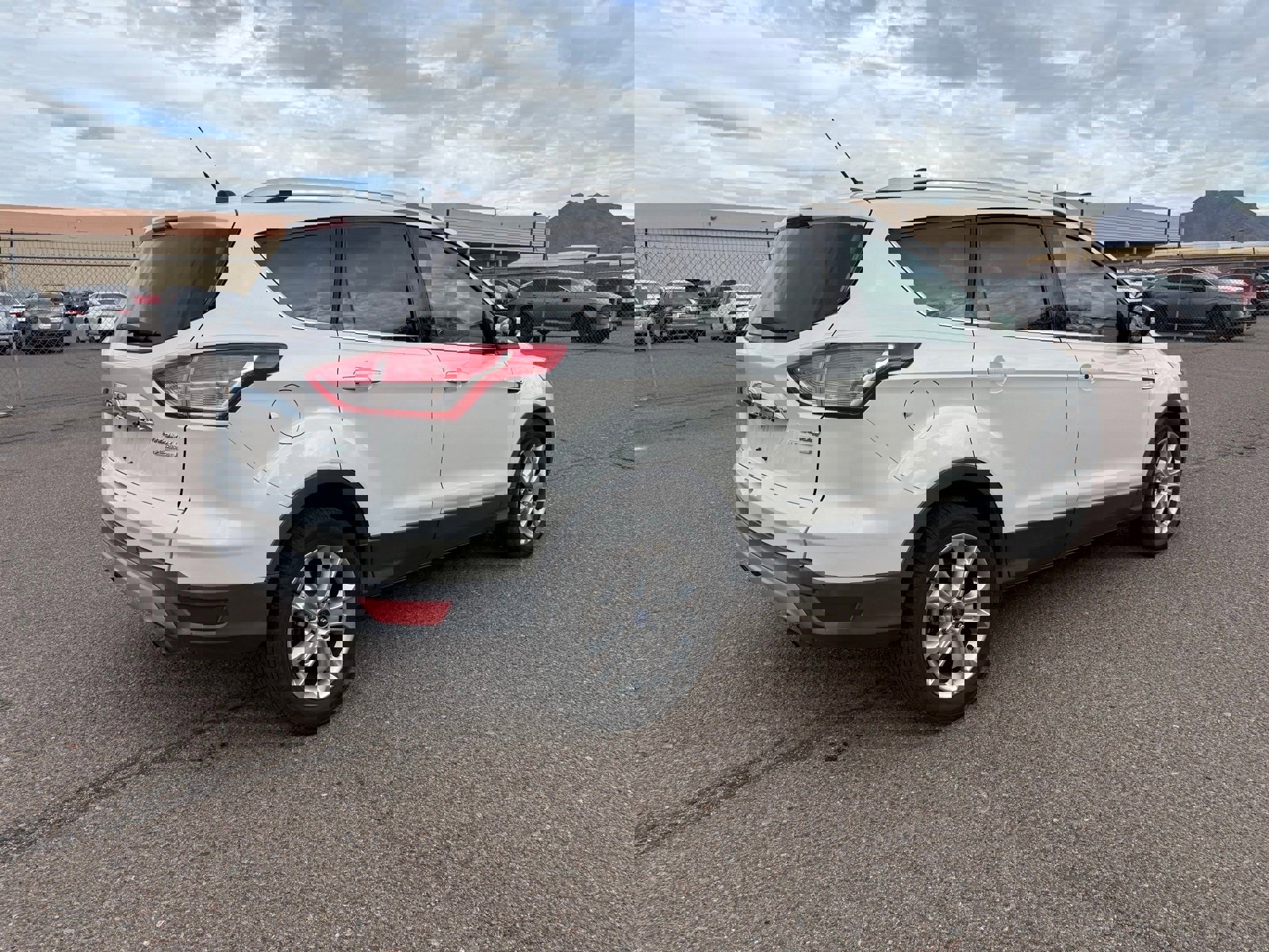 Used 2015 Ford Escape Titanium image 5