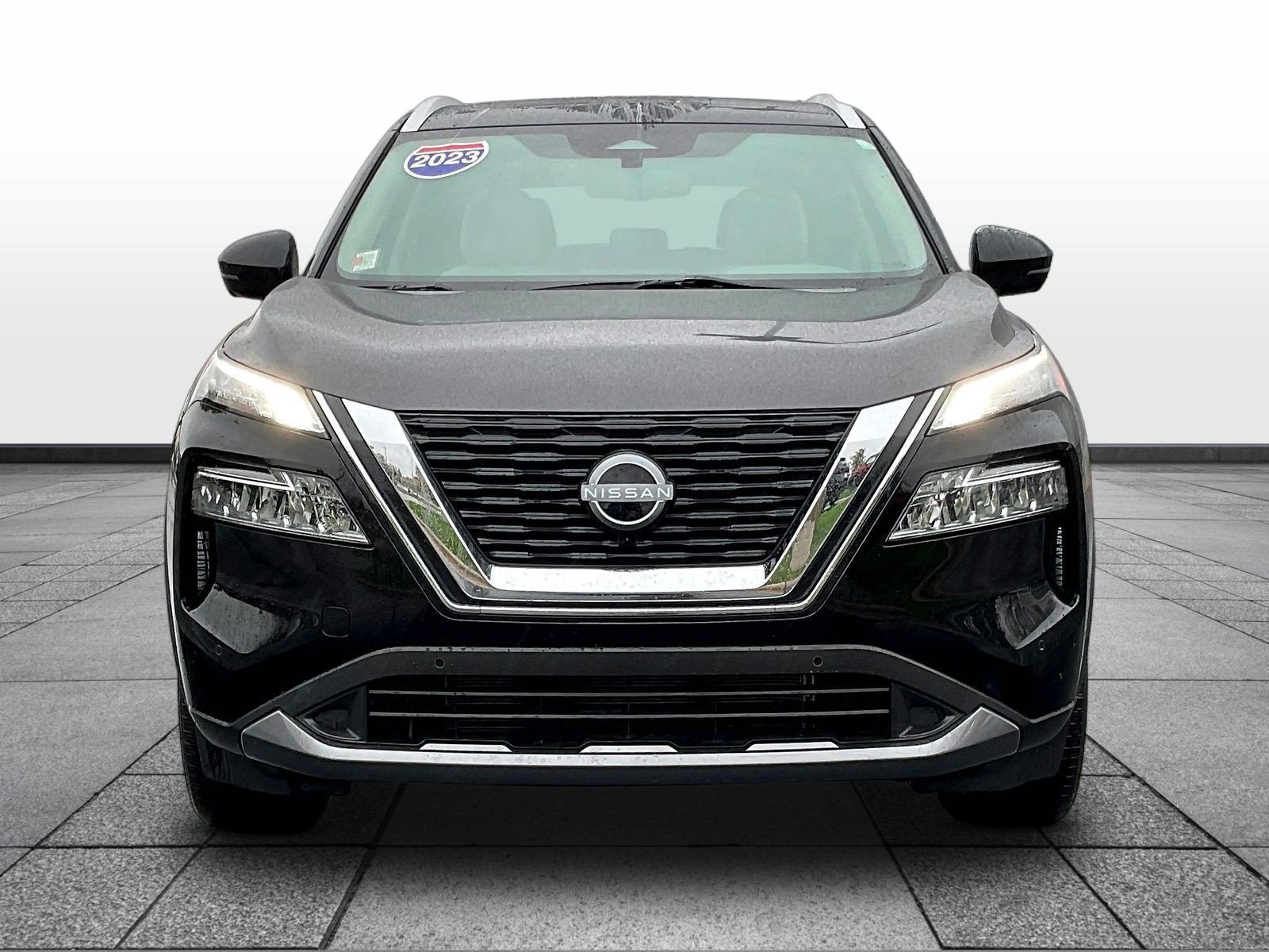 Certified 2023 Nissan Rogue SL w/ SL Premium Package AWD/4WD image 2